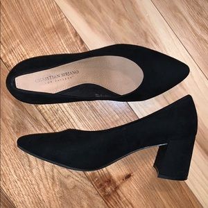 NWOT Women’s Suede Block Heel